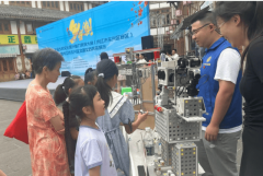 交往群众宣讲科学道理、普及科学学问